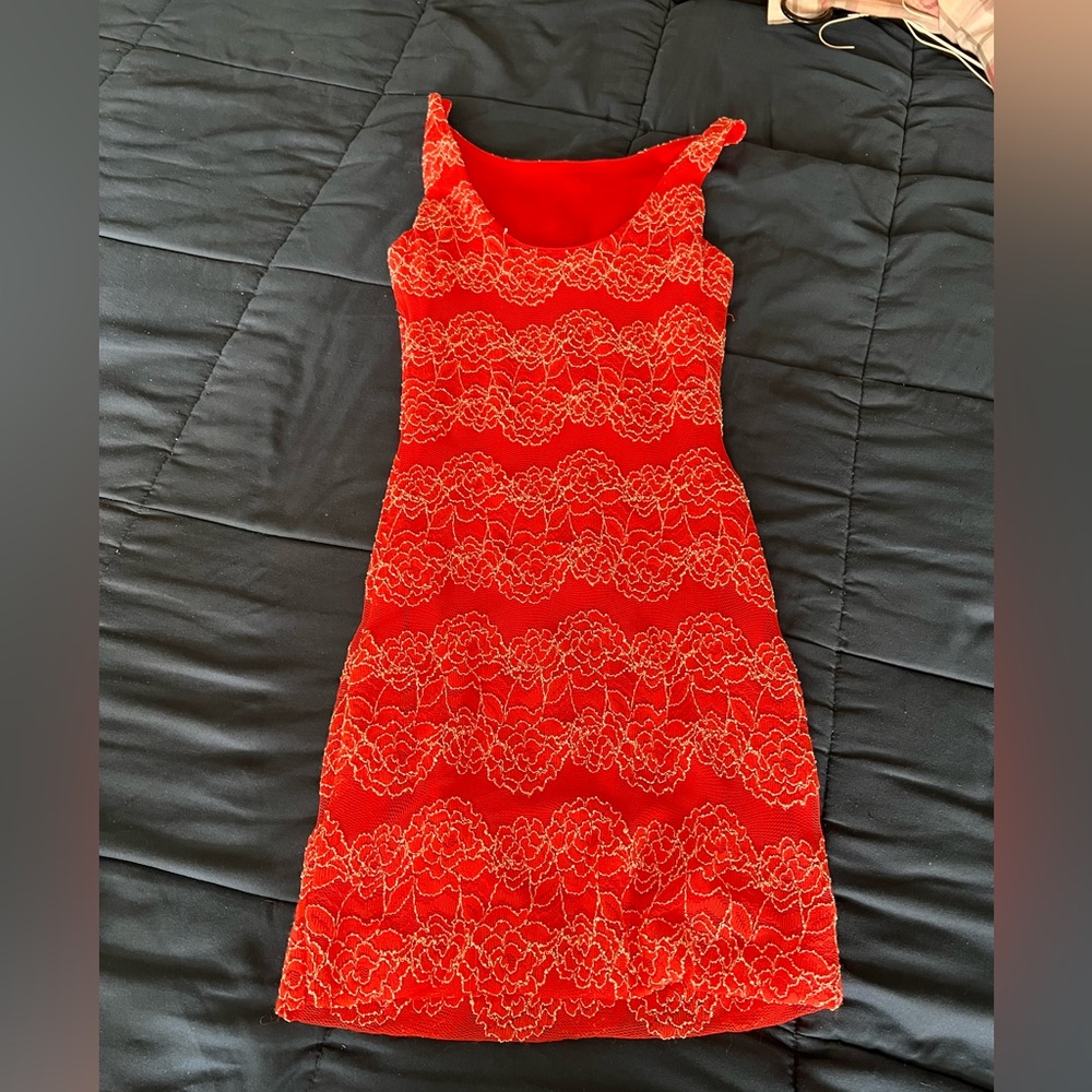 Small, red dress. Super cute